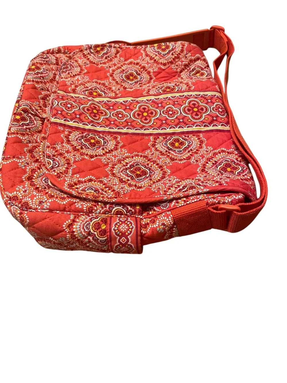 Vera Bradley Canyon Quilted Cotton Messenger Crossbody Bag Red Orange Floral
